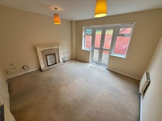 Hawthorn Rise, Droitwich, WR9 - Photo 1