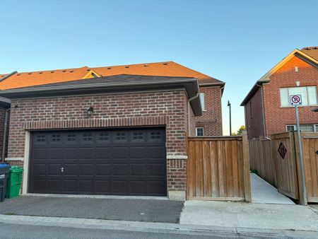 For Lease - 18 Primo Road Unit# Main, Brampton, Ontario - Photo 5
