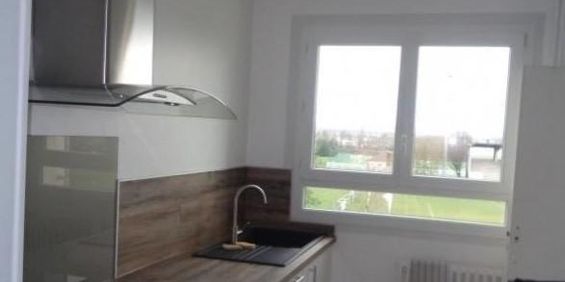 Location Appartement 4 pièces 69m² ALENCON 61000 - Photo 3