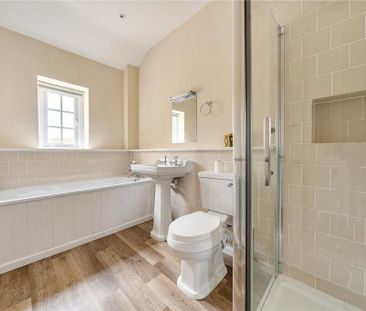 3 bedroom detached house to rent - Photo 2