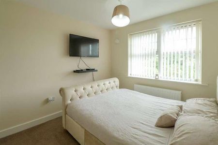 Priory Chase, Pontefract, WF8 - Photo 3