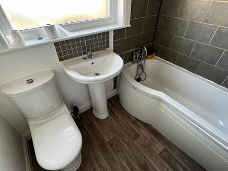 3 bedroom house to rent - Photo 5