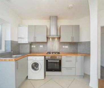 3 bedroom maisonette to rent - Photo 5