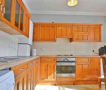 3 bedroom apartment to rent - Photo 4