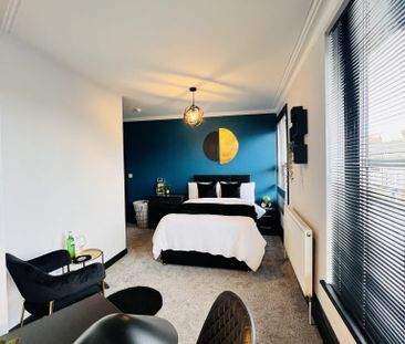 BEDROOM 6 – LARGE DOUBLE WITH ENSUITE - Photo 6