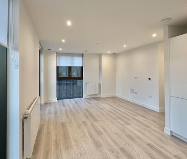 3 bedroom apartment to rent - Photo 3