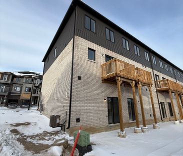 For Lease - 660 Colborne Street Unit# 158, Brantford, Ontario - Photo 6