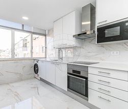 Apartment 1 bedrooms Avenidas Novas Lisboa - kitchen, boiler - Photo 3