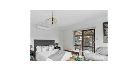 Family Home with Pergola, Study & Large Living Areas - Photo 5