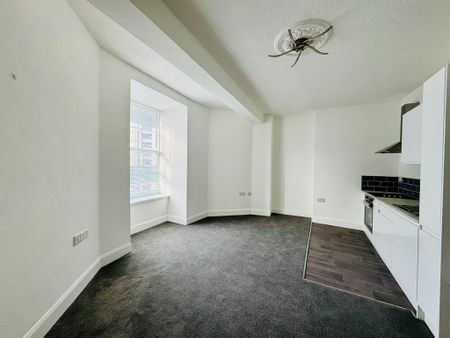 2 bedroom apartment to rent - Photo 3