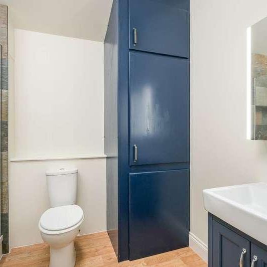 Piccadilly Place, London Road, BA1 - Photo 1