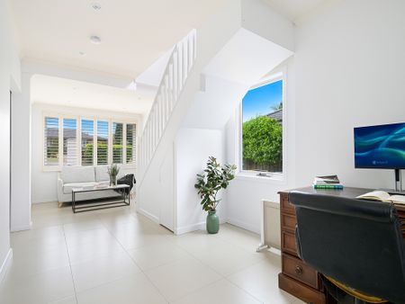 7 Wearden Road, Belrose NSW 2085 - House For Rent | Domain - Photo 2