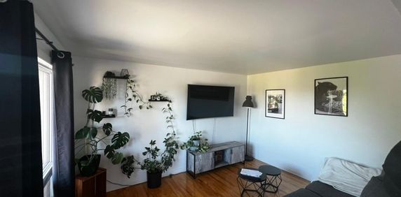5 ½ à louer à Contrecœur – Dernier étage – 1 350 $ disponible le 1 novembre 2026 - Photo 2