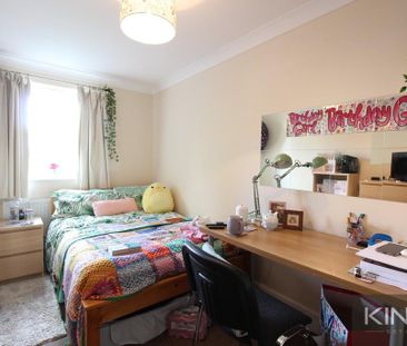 6 bedroom semi-detached house to rent - Photo 3