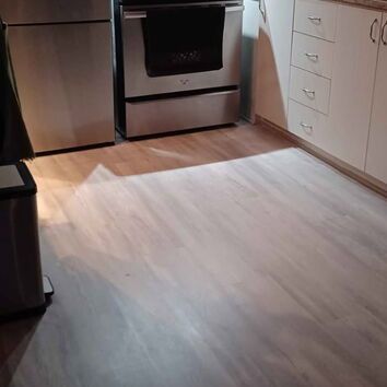 Logement à Louer Bien Situé à La Baie - Photo 1