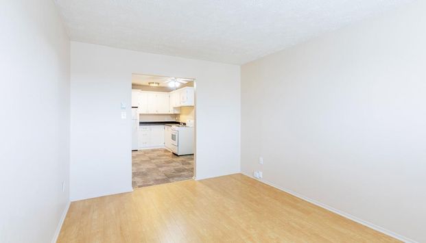 Woodhaven Apartments - Photo 1