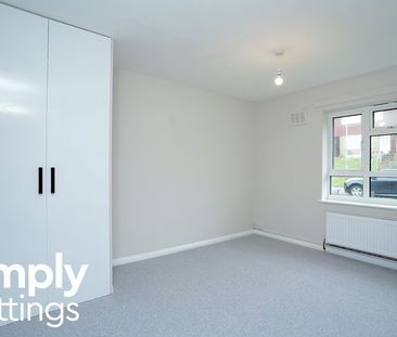 2 Bed property for rent - Photo 3