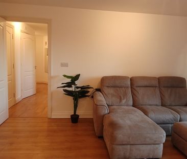 2 Bed Flat, Napier Road, RG1 - Photo 3