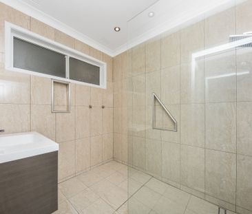 7 Chisholm Road, East Maitland NSW 2323 - Photo 4