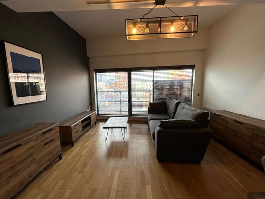 Express Networks, 6 Oldham Road, Manchester City Centre, Greater Manchester, M4 5DB - Photo 1