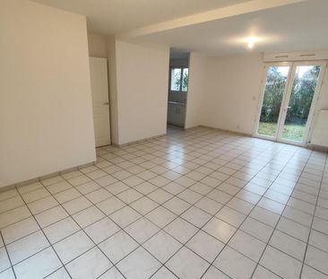 Location Maison 4 pièces 86m² BIARD 86580 - Photo 1