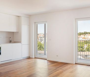 2 room luxury Flat for rent in Lisbon - Photo 6