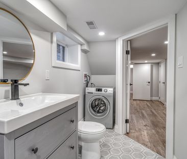 $1,399 / 1 br / 1 ba / 675 sqft 37 Garfield ave N unit 3 - Photo 6