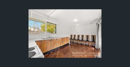 Comfortable 3-Bedroom Rental in Blackburn North - Photo 2