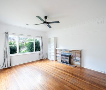 Perfect location, with enviable lifestyle opportunity! - Photo 1