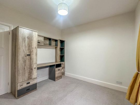 4 bedroom detached house to rent - Photo 1