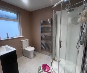 STUDENT ACCOMMODATION, 19 Stewarts Terrace, Derry/Londonderry, BT48... - Photo 5