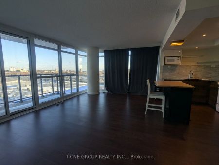121 Mcmahon Drive #908 , - Photo 3
