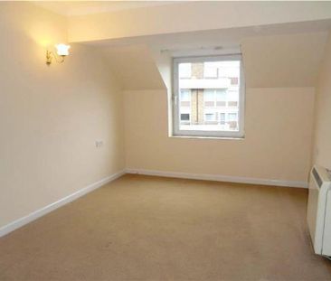 1 bedroom retirement property to rent - Photo 6