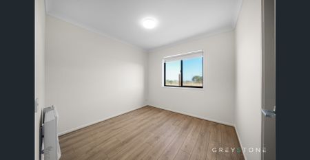 18 Blade Circuit, Fraser Rise - For Lease - Photo 5