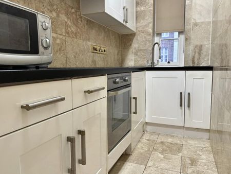 2 bedroom apartment to rent - Photo 3