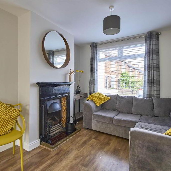 2 Downshire Place, Holywood, BT18 9LR - Photo 1