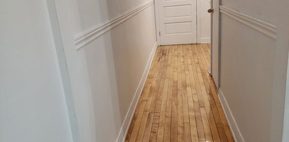 JOLI APPARTEMENT RÉNOVÉ NEUF-MEUBLÉS - Photo 2