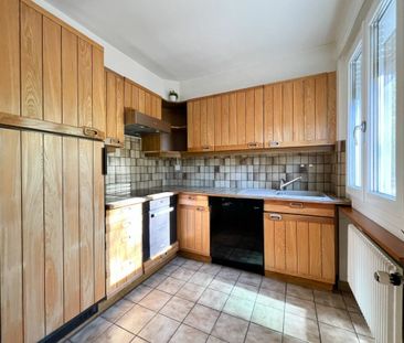 Grand appartement de 5,5 pièces au rez-de-chaussée - Photo 3