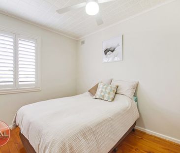 Spacious Family Home in a Convenient Ingle Farm Location - Photo 3