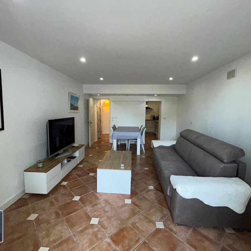 Location Appartement 3 pièces 73m² ST RAPHAEL 83700 - Photo 1