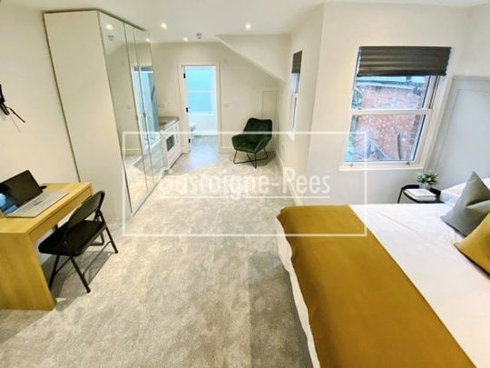 Ash Road, Aldershot - Photo 1