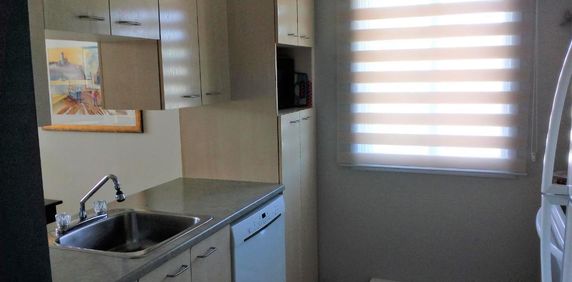 Grand 4 1/2 style condo à louer à Boisbriand - Photo 2