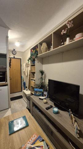 Location Appartement 1 pièce 13m² ANGLET 64600 - Photo 4