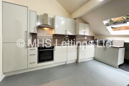 Room 5, 43 Regent Park Terrace, Leeds, LS6 2AX - Photo 5