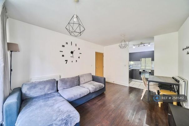 1 bedroom flat to rent - Photo 1