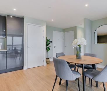 2 bedroom apartment - Photo 2