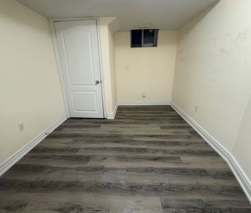 For Lease - 15 Goderich Drive Unit# Basement, Brampton, Ontario - Photo 6