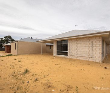 11 Tapin Street, Yanchep WA 6035 - Photo 5