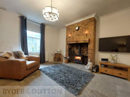 Stoneswood Road, Delph, Oldham - Photo 2