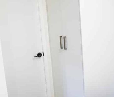 Fully Furnished Studio Unit Ã¢ÂÂ All Bills Included Great Location - Photo 2